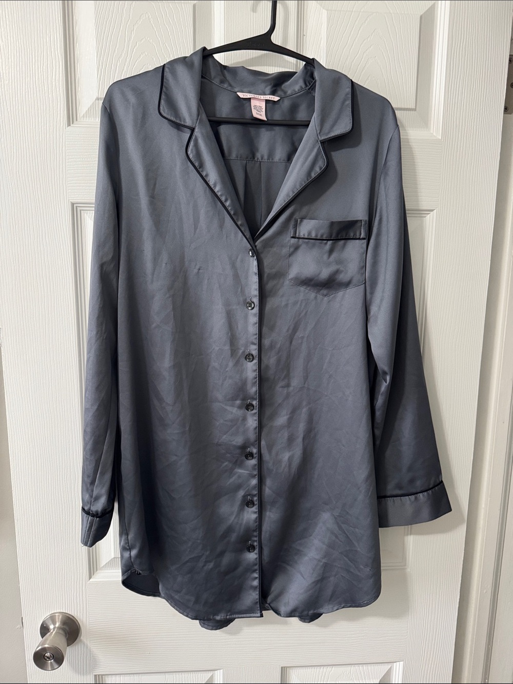 Vintage Victoria's Secret Gray Satin Long-Sleeve Pajama Top